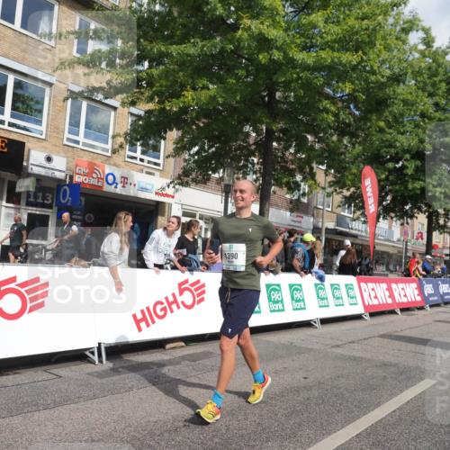 15.09.2024 - PSD Bank Halbmarathon Miley Keyser http://msf.ph/oto/7074104 15.09.2024 12:30:08 Ziel 1390, 2291, 2454, 2889, 3270, 3349, 3362 meine-sportfotos.de