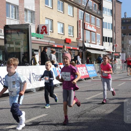15.09.2024 - PSD Bank Halbmarathon Michael Strokosch http://msf.ph/oto/7074112 15.09.2024 10:32:34 Ziel 1, 4, 33, 40, 68, 83, 157, 176, 182, 232, 241, 275, 283, 302 meine-sportfotos.de