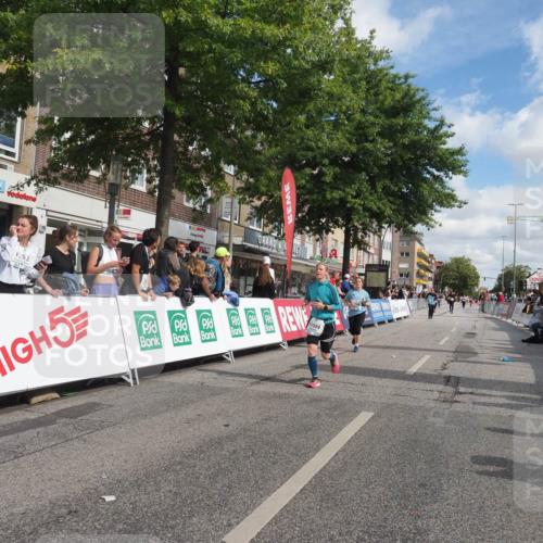 15.09.2024 - PSD Bank Halbmarathon Miley Keyser http://msf.ph/oto/7074117 15.09.2024 12:30:11 Ziel 1390, 2291, 2454, 2889, 3349 meine-sportfotos.de