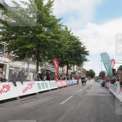 15.09.2024 - PSD Bank Halbmarathon Miley Keyser http://msf.ph/oto/7074167 15.09.2024 11:29:36 Ziel 702, 703, 704, 711, 906, 909, 947, 1017, 1413, 1423, 1991, 2469, 2481, 2567, 3512 meine-sportfotos.de