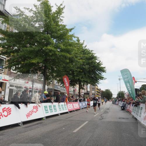 15.09.2024 - PSD Bank Halbmarathon Miley Keyser http://msf.ph/oto/7074173 15.09.2024 11:29:37 Ziel 702, 703, 704, 711, 906, 909, 947, 1017, 1041, 1413, 1423, 1991, 2469, 2481, 2567, 3512 meine-sportfotos.de