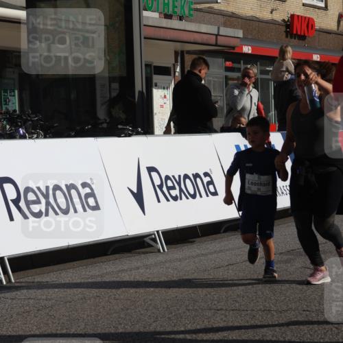 15.09.2024 - PSD Bank Halbmarathon Michael Strokosch http://msf.ph/oto/7074183 15.09.2024 10:32:41 Ziel 1, 4, 33, 83, 182, 232, 241, 275, 283, 302 meine-sportfotos.de