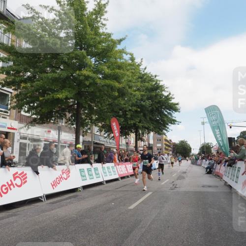 15.09.2024 - PSD Bank Halbmarathon Miley Keyser http://msf.ph/oto/7074192 15.09.2024 11:29:38 Ziel 702, 703, 704, 711, 906, 947, 1017, 1041, 1413, 1423, 1991, 2469, 2481, 2567, 3512 meine-sportfotos.de