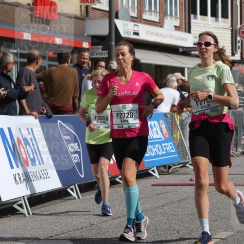 15.09.2024 - PSD Bank Halbmarathon Michael Strokosch http://msf.ph/oto/7074205 15.09.2024 12:14:05 Ziel 2144, 2262, 2728, 2758, 3058, 3062, 3120, 3139, 3244, 3429 meine-sportfotos.de