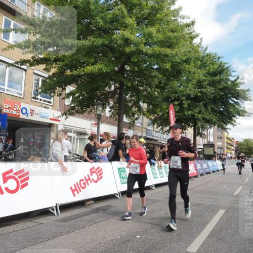 15.09.2024 - PSD Bank Halbmarathon Miley Keyser http://msf.ph/oto/7074225 15.09.2024 12:30:25 Ziel 2111, 2251, 2299, 3206, 3261, 3276, 3346, 3349 meine-sportfotos.de