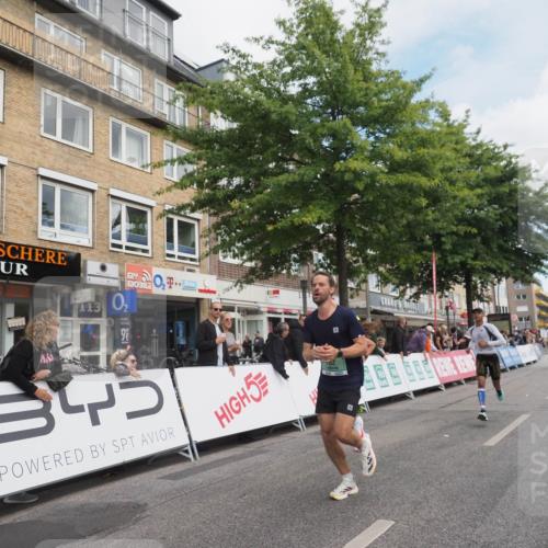 15.09.2024 - PSD Bank Halbmarathon Miley Keyser http://msf.ph/oto/7074232 15.09.2024 11:29:39 Ziel 702, 703, 704, 711, 906, 947, 1017, 1041, 1413, 1423, 1991, 2469, 2567, 3512 meine-sportfotos.de