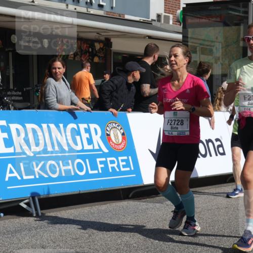 15.09.2024 - PSD Bank Halbmarathon Michael Strokosch http://msf.ph/oto/7074238 15.09.2024 12:14:06 Ziel 2144, 2262, 2728, 2758, 3058, 3062, 3120, 3139, 3244, 3429 meine-sportfotos.de