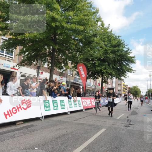 15.09.2024 - PSD Bank Halbmarathon Miley Keyser http://msf.ph/oto/7074239 15.09.2024 12:30:29 Ziel 2111, 2251, 2299, 2447, 3206, 3261, 3276, 3346, 3349 meine-sportfotos.de