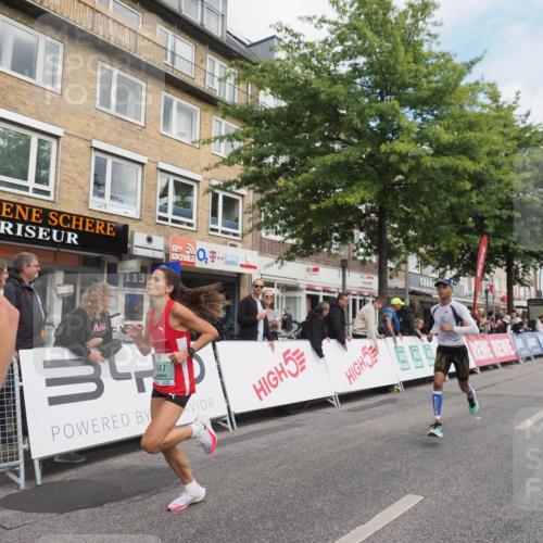 15.09.2024 - PSD Bank Halbmarathon Miley Keyser http://msf.ph/oto/7074254 15.09.2024 11:29:39 Ziel 702, 703, 704, 711, 906, 947, 1017, 1041, 1413, 1423, 1991, 2469, 2567, 3512 meine-sportfotos.de