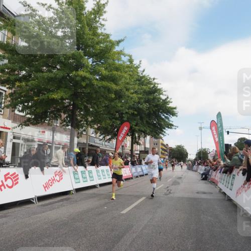 15.09.2024 - PSD Bank Halbmarathon Miley Keyser http://msf.ph/oto/7074272 15.09.2024 11:29:43 Ziel 702, 703, 704, 711, 727, 947, 1017, 1041, 1991, 2469, 2567, 3512 meine-sportfotos.de