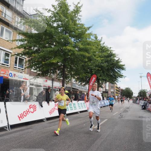 15.09.2024 - PSD Bank Halbmarathon Miley Keyser http://msf.ph/oto/7074302 15.09.2024 11:29:44 Ziel 702, 703, 704, 711, 727, 947, 1041, 1991, 2469, 2567, 3512 meine-sportfotos.de