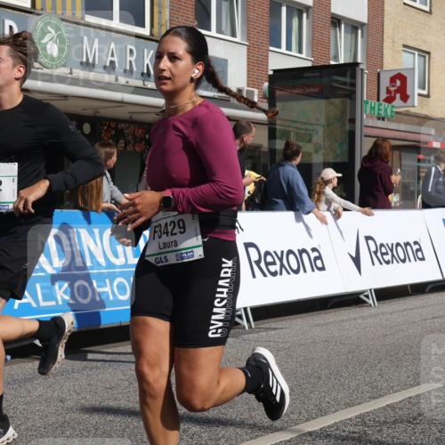 15.09.2024 - PSD Bank Halbmarathon Michael Strokosch http://msf.ph/oto/7074320 15.09.2024 12:14:13 Ziel 1996, 2262, 2728, 2758, 3058, 3062, 3120, 3228, 3244, 3429, 3557 meine-sportfotos.de