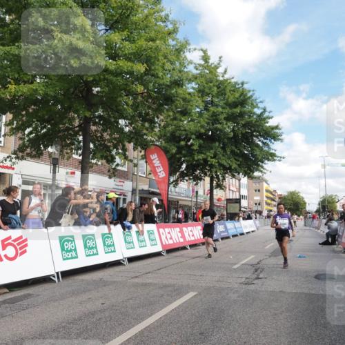 15.09.2024 - PSD Bank Halbmarathon Miley Keyser http://msf.ph/oto/7074322 15.09.2024 12:30:34 Ziel 2111, 2251, 2299, 2447, 3206, 3261, 3276, 3346 meine-sportfotos.de