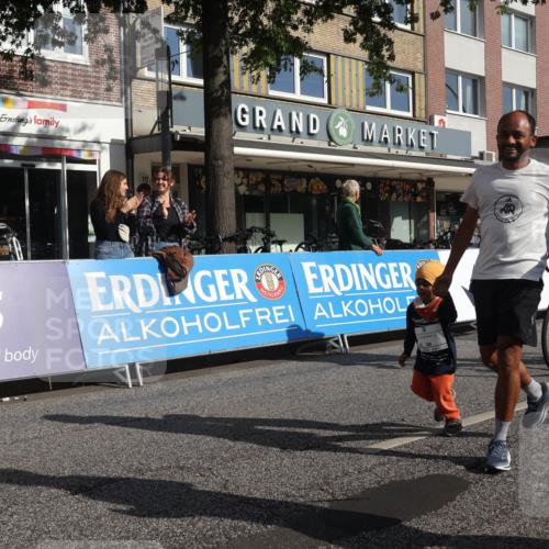 15.09.2024 - PSD Bank Halbmarathon Michael Strokosch http://msf.ph/oto/7074335 15.09.2024 10:33:17 Ziel 224, 304 meine-sportfotos.de