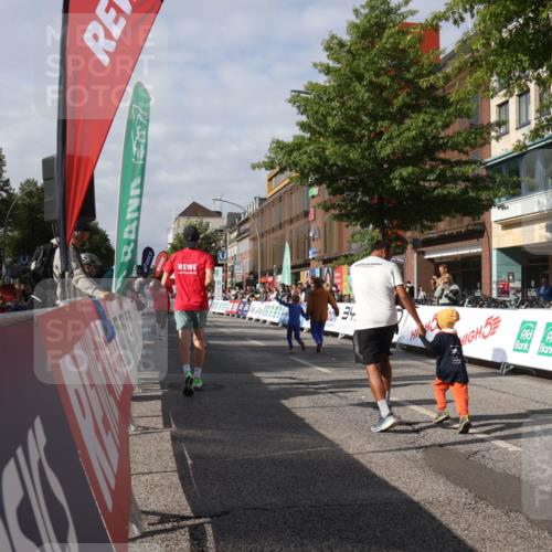 15.09.2024 - PSD Bank Halbmarathon Michael Strokosch http://msf.ph/oto/7074347 15.09.2024 10:33:21 Ziel 224, 304 meine-sportfotos.de