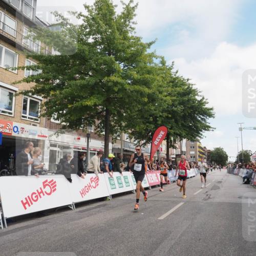 15.09.2024 - PSD Bank Halbmarathon Miley Keyser http://msf.ph/oto/7074356 15.09.2024 11:29:49 Ziel 703, 704, 711, 727, 1041, 1093, 1991, 2469, 2615, 3512 meine-sportfotos.de