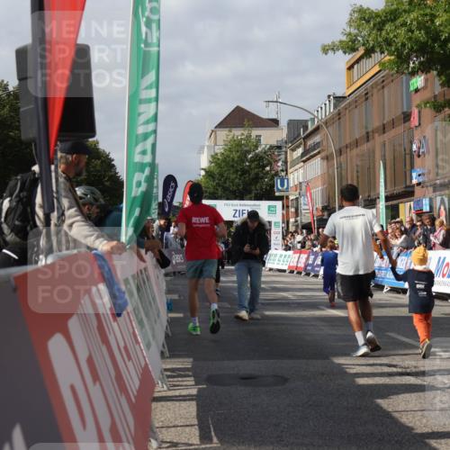 15.09.2024 - PSD Bank Halbmarathon Michael Strokosch http://msf.ph/oto/7074368 15.09.2024 10:33:23 Ziel 304 meine-sportfotos.de