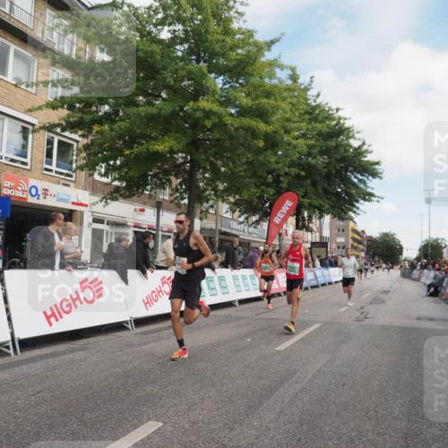 15.09.2024 - PSD Bank Halbmarathon Miley Keyser http://msf.ph/oto/7074370 15.09.2024 11:29:50 Ziel 703, 704, 711, 727, 1041, 1093, 1991, 2469, 2615, 2692, 3512 meine-sportfotos.de