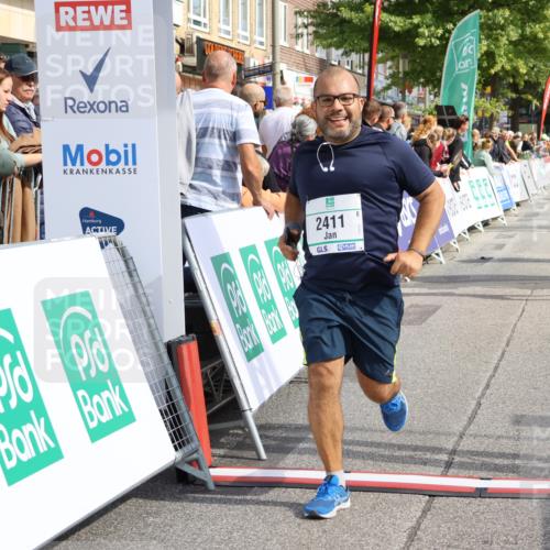 15.09.2024 - PSD Bank Halbmarathon Strokosch-Dieckow http://msf.ph/oto/7074371 15.09.2024 12:33:02 Ziel 2411, 2414, 2425, 3045, 3358, 3368 meine-sportfotos.de
