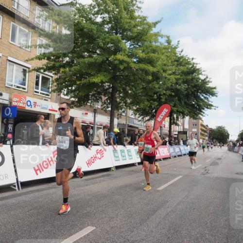 15.09.2024 - PSD Bank Halbmarathon Miley Keyser http://msf.ph/oto/7074383 15.09.2024 11:29:50 Ziel 703, 704, 711, 727, 1041, 1093, 1991, 2469, 2615, 2692, 3512 meine-sportfotos.de