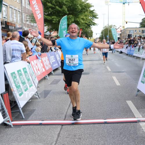 15.09.2024 - PSD Bank Halbmarathon Strokosch-Dieckow http://msf.ph/oto/7074415 15.09.2024 12:24:16 Ziel 1883, 2537, 3003, 3075, 3222, 3428 meine-sportfotos.de