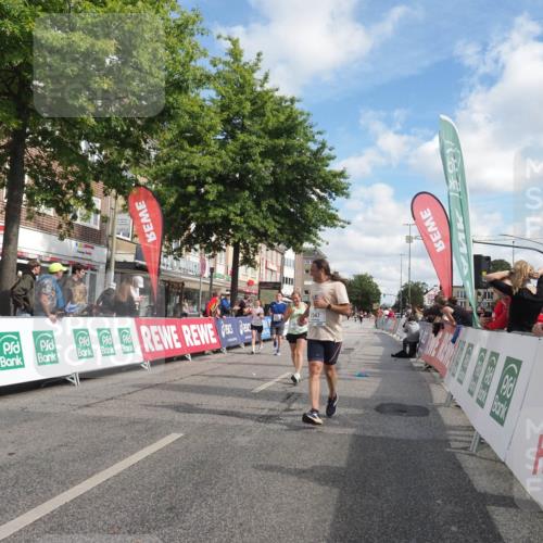 15.09.2024 - PSD Bank Halbmarathon Miley Keyser http://msf.ph/oto/7074416 15.09.2024 12:30:46 Ziel 2152, 2347, 2447, 3134, 3261, 3346, 3352 meine-sportfotos.de