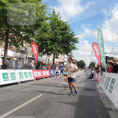 15.09.2024 - PSD Bank Halbmarathon Miley Keyser http://msf.ph/oto/7074426 15.09.2024 12:30:46 Ziel 2152, 2347, 2447, 3134, 3261, 3346, 3352 meine-sportfotos.de