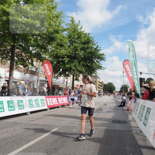 15.09.2024 - PSD Bank Halbmarathon Miley Keyser http://msf.ph/oto/7074441 15.09.2024 12:30:47 Ziel 2152, 2347, 2447, 3134, 3346, 3352 meine-sportfotos.de