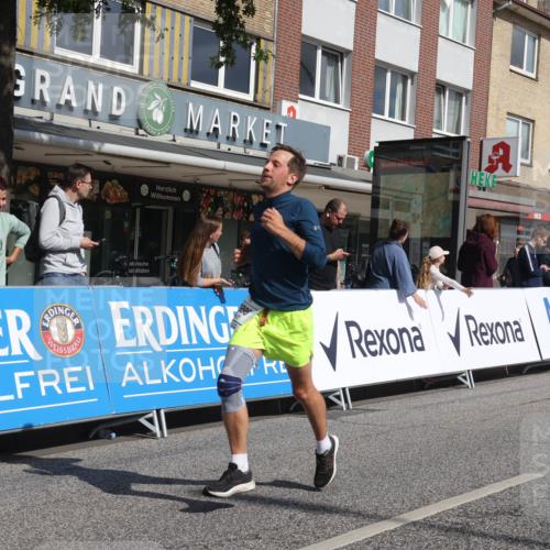15.09.2024 - PSD Bank Halbmarathon Michael Strokosch http://msf.ph/oto/7074451 15.09.2024 12:14:22 Ziel 1996, 2262, 2350, 3021, 3062, 3228, 3244, 3429, 3557 meine-sportfotos.de