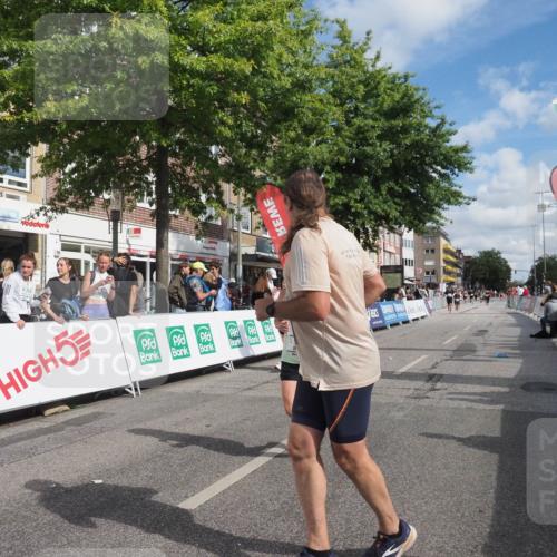 15.09.2024 - PSD Bank Halbmarathon Miley Keyser http://msf.ph/oto/7074457 15.09.2024 12:30:49 Ziel 2152, 2261, 2347, 2447, 3134, 3352 meine-sportfotos.de