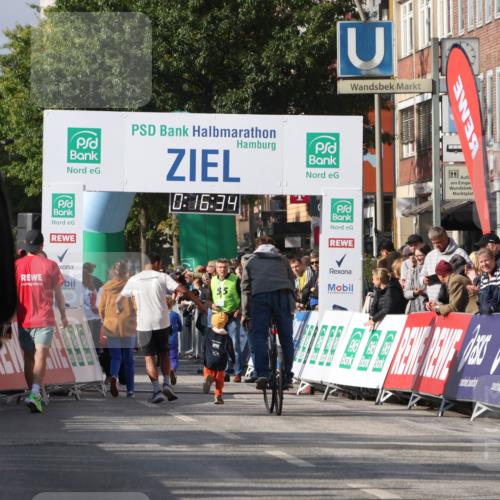 15.09.2024 - PSD Bank Halbmarathon Michael Strokosch http://msf.ph/oto/7074461 15.09.2024 10:33:40 Ziel  meine-sportfotos.de