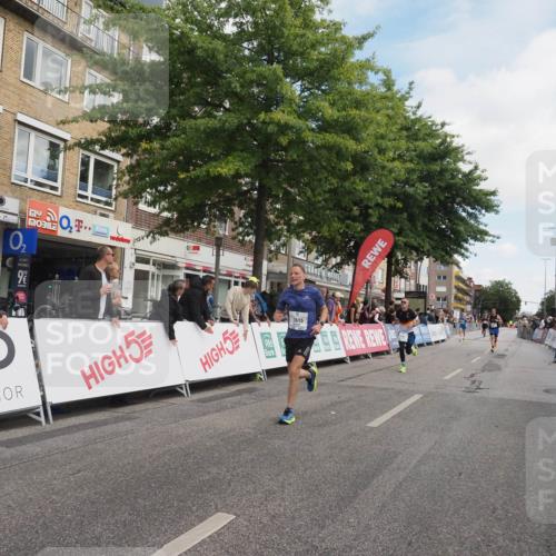 15.09.2024 - PSD Bank Halbmarathon Miley Keyser http://msf.ph/oto/7074462 15.09.2024 11:29:59 Ziel 454, 724, 727, 1041, 1093, 1123, 1184, 2615, 2692 meine-sportfotos.de