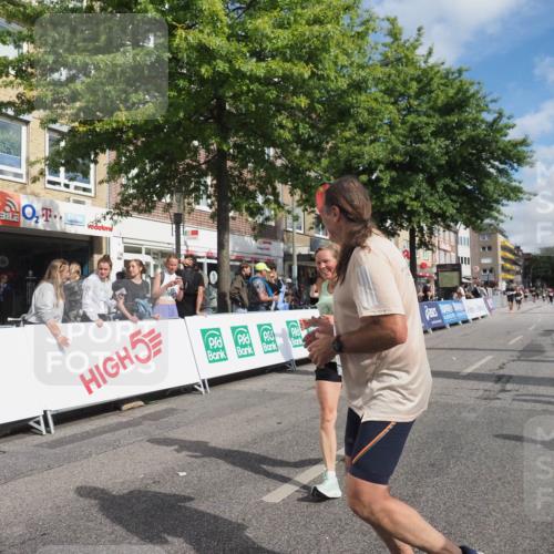 15.09.2024 - PSD Bank Halbmarathon Miley Keyser http://msf.ph/oto/7074464 15.09.2024 12:30:49 Ziel 2152, 2261, 2347, 2447, 3134, 3352 meine-sportfotos.de