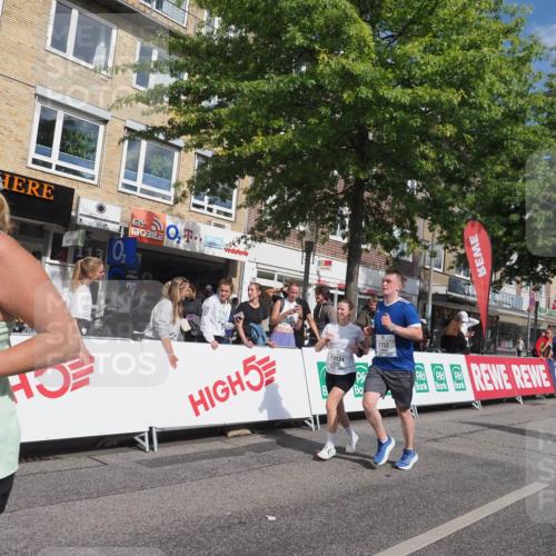 15.09.2024 - PSD Bank Halbmarathon Miley Keyser http://msf.ph/oto/7074480 15.09.2024 12:30:50 Ziel 2152, 2261, 2347, 2447, 3134, 3312, 3352 meine-sportfotos.de