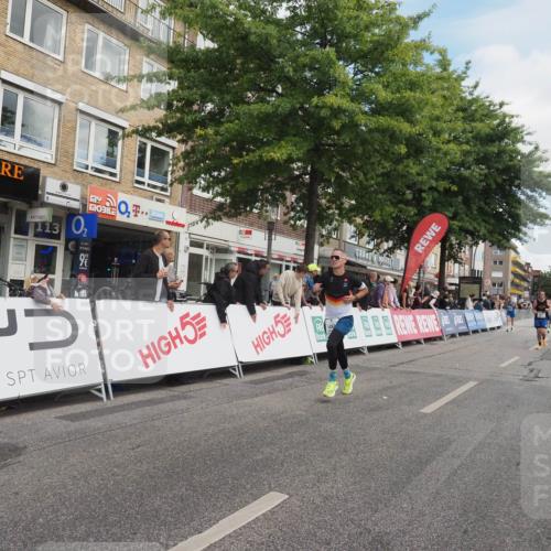 15.09.2024 - PSD Bank Halbmarathon Miley Keyser http://msf.ph/oto/7074490 15.09.2024 11:30:01 Ziel 454, 724, 727, 1093, 1123, 1184, 1349, 2615, 2692 meine-sportfotos.de