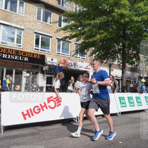 15.09.2024 - PSD Bank Halbmarathon Miley Keyser http://msf.ph/oto/7074509 15.09.2024 12:30:51 Ziel 2152, 2261, 2347, 3134, 3312, 3352 meine-sportfotos.de