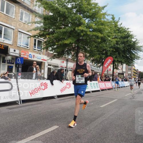 15.09.2024 - PSD Bank Halbmarathon Miley Keyser http://msf.ph/oto/7074536 15.09.2024 11:30:04 Ziel 454, 724, 727, 1093, 1123, 1184, 1339, 1349, 2559, 2615, 2692 meine-sportfotos.de