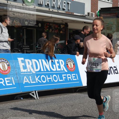 15.09.2024 - PSD Bank Halbmarathon Michael Strokosch http://msf.ph/oto/7074538 15.09.2024 12:14:28 Ziel 972, 1896, 1996, 2350, 3021, 3132, 3228, 3557 meine-sportfotos.de