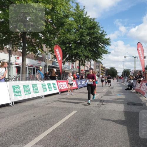 15.09.2024 - PSD Bank Halbmarathon Miley Keyser http://msf.ph/oto/7074572 15.09.2024 12:31:05 Ziel 2259, 2261, 2858, 3211, 3279, 3312, 3414, 3416, 3542 meine-sportfotos.de