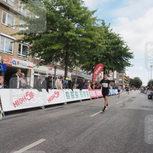 15.09.2024 - PSD Bank Halbmarathon Miley Keyser http://msf.ph/oto/7074591 15.09.2024 11:30:08 Ziel 454, 724, 732, 892, 922, 1093, 1123, 1184, 1339, 1349, 2559, 2692 meine-sportfotos.de