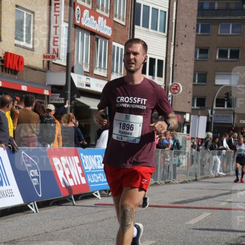 15.09.2024 - PSD Bank Halbmarathon Michael Strokosch http://msf.ph/oto/7074617 15.09.2024 12:14:34 Ziel 972, 1896, 2350, 2573, 3021, 3132 meine-sportfotos.de