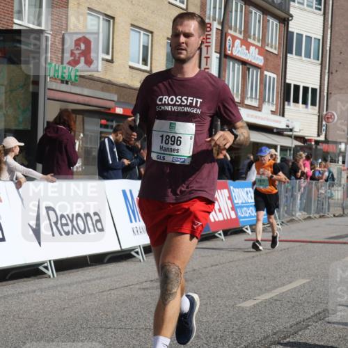 15.09.2024 - PSD Bank Halbmarathon Michael Strokosch http://msf.ph/oto/7074629 15.09.2024 12:14:35 Ziel 972, 1544, 1896, 2350, 2573, 3021, 3132 meine-sportfotos.de
