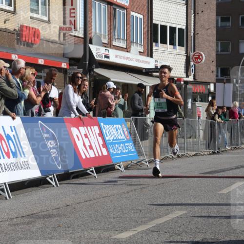15.09.2024 - PSD Bank Halbmarathon Michael Strokosch http://msf.ph/oto/7074678 15.09.2024 11:02:10 Ziel 447 meine-sportfotos.de