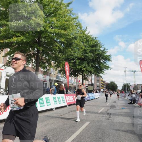 15.09.2024 - PSD Bank Halbmarathon Miley Keyser http://msf.ph/oto/7074686 15.09.2024 12:31:13 Ziel 1948, 2259, 2858, 3089, 3211, 3279, 3414, 3416, 3486, 3542 meine-sportfotos.de