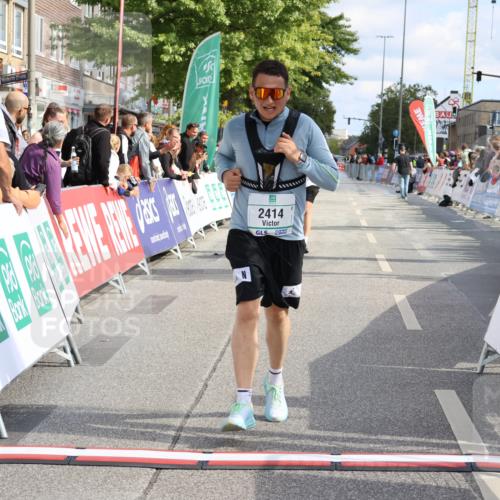 15.09.2024 - PSD Bank Halbmarathon Strokosch-Dieckow http://msf.ph/oto/7074701 15.09.2024 12:33:04 Ziel 2411, 2414, 2425, 3045, 3358, 3368 meine-sportfotos.de