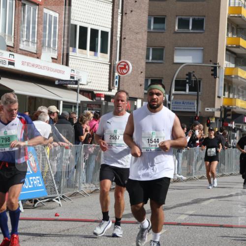 15.09.2024 - PSD Bank Halbmarathon Michael Strokosch http://msf.ph/oto/7074717 15.09.2024 12:14:44 Ziel 798, 972, 1544, 1896, 2390, 2530, 2557, 2573, 3168 meine-sportfotos.de