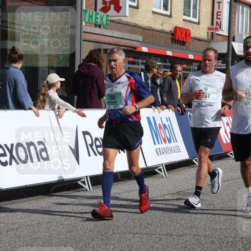 15.09.2024 - PSD Bank Halbmarathon Michael Strokosch http://msf.ph/oto/7074751 15.09.2024 12:14:46 Ziel 798, 972, 1544, 1950, 2390, 2530, 2557, 2573, 3000, 3052, 3168 meine-sportfotos.de