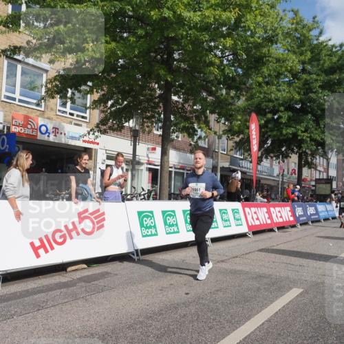 15.09.2024 - PSD Bank Halbmarathon Miley Keyser http://msf.ph/oto/7074790 15.09.2024 12:31:23 Ziel 1948, 1961, 2259, 2858, 3089, 3309, 3416, 3486, 3542 meine-sportfotos.de