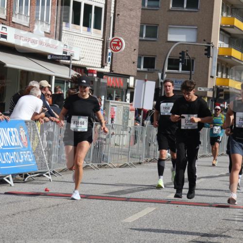 15.09.2024 - PSD Bank Halbmarathon Michael Strokosch http://msf.ph/oto/7074798 15.09.2024 12:14:50 Ziel 798, 1544, 1950, 2390, 2530, 2557, 2573, 3000, 3052, 3168 meine-sportfotos.de