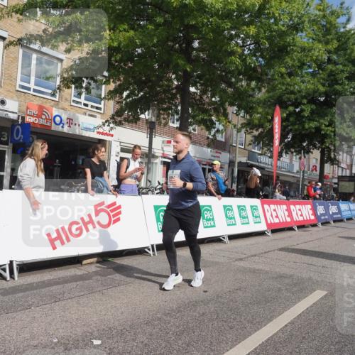 15.09.2024 - PSD Bank Halbmarathon Miley Keyser http://msf.ph/oto/7074805 15.09.2024 12:31:23 Ziel 1948, 1961, 2259, 2858, 3089, 3309, 3416, 3486, 3542 meine-sportfotos.de